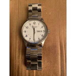 Citizen Easy Read Watch Working New Battery